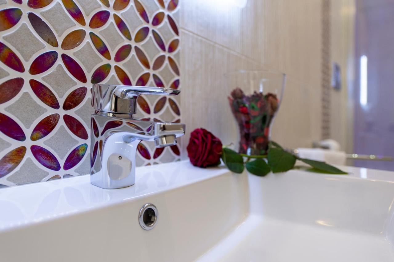 Donna Sofi Holiday House アジェーロラ エクステリア 写真