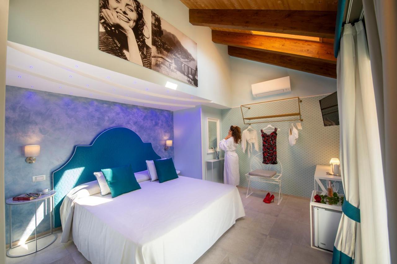 Donna Sofi Holiday House アジェーロラ エクステリア 写真